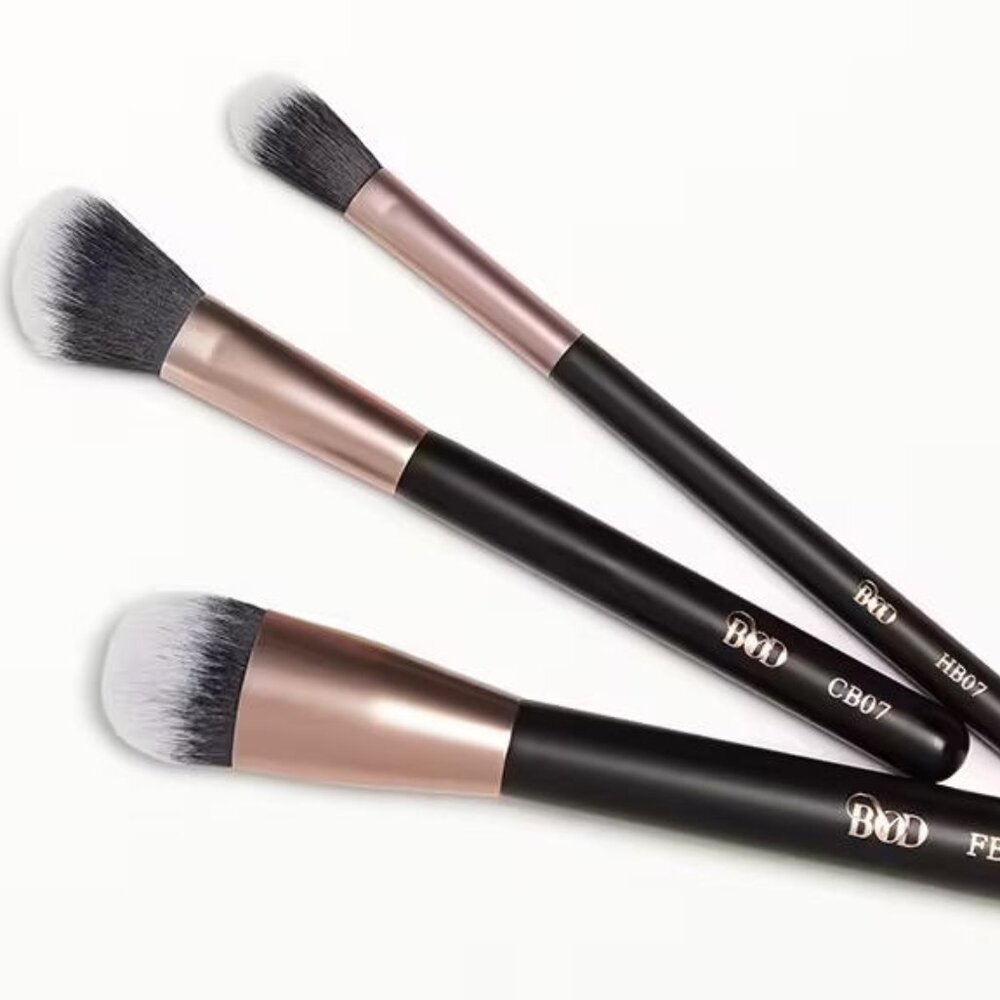 NWT BYOD 3pc Face Brush Set